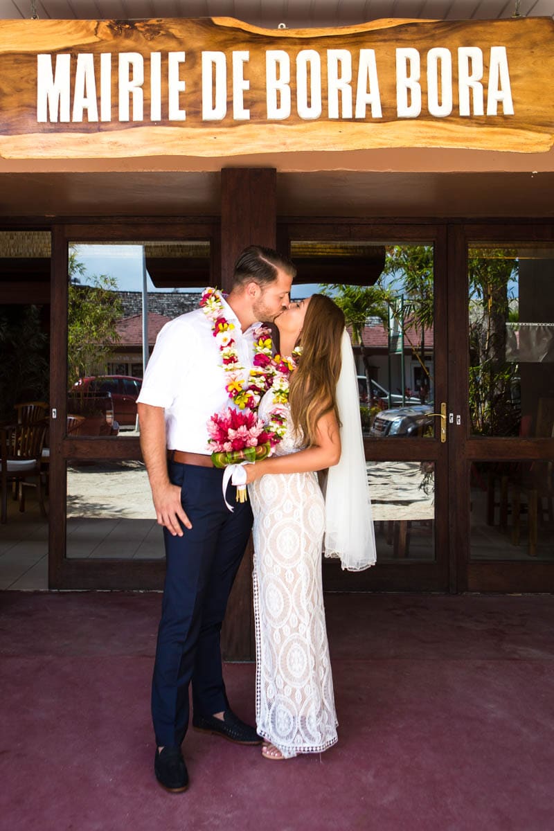 bora bora wedding photographer damien gobron