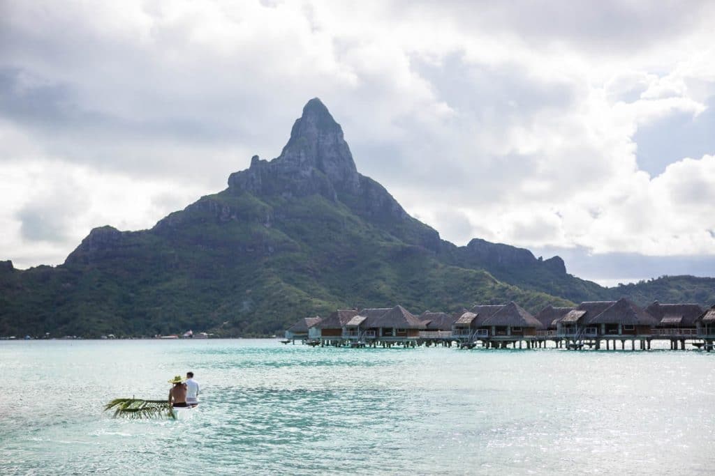 bora bora wedding photographer damien gobron