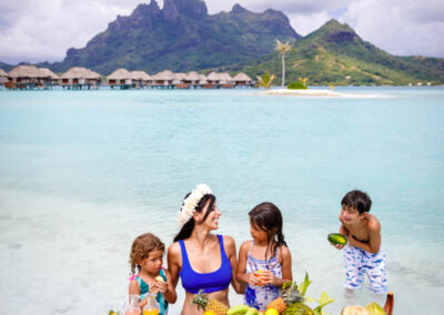 photo de famille à la plage