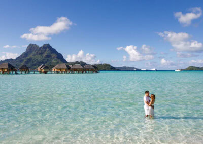 photo d'un couple à la plage