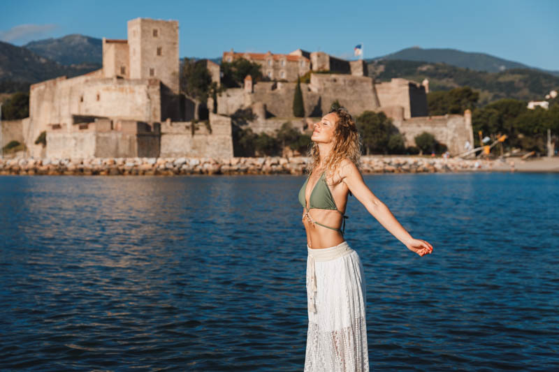 session photo avec Aurélie à la plage de Collioure