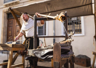 trobades médiévales perpignan - l'artisanat - le forgeron