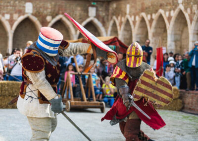 trobades médiévales perpignan - combat chevalier des chiens de saint-martin